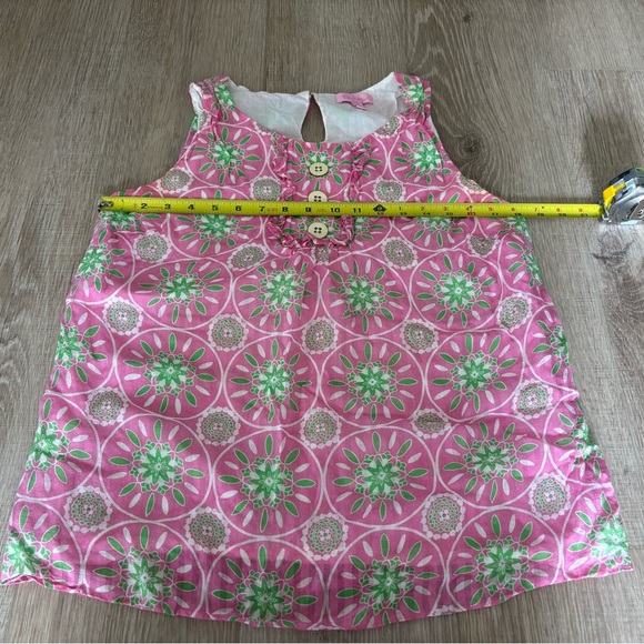 Lilly Pulitzer Vibrant Pink and Green Blouse - Bib with Ruffles - size 8 - Picture 5 of 10